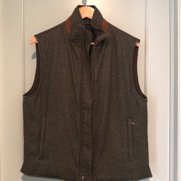 brooks vest mens green